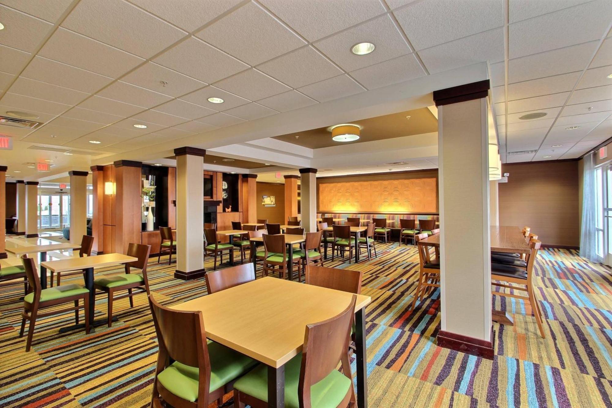 Fairfield Inn & Suites By Marriott Milwaukee Airport Oak Creek Dış mekan fotoğraf