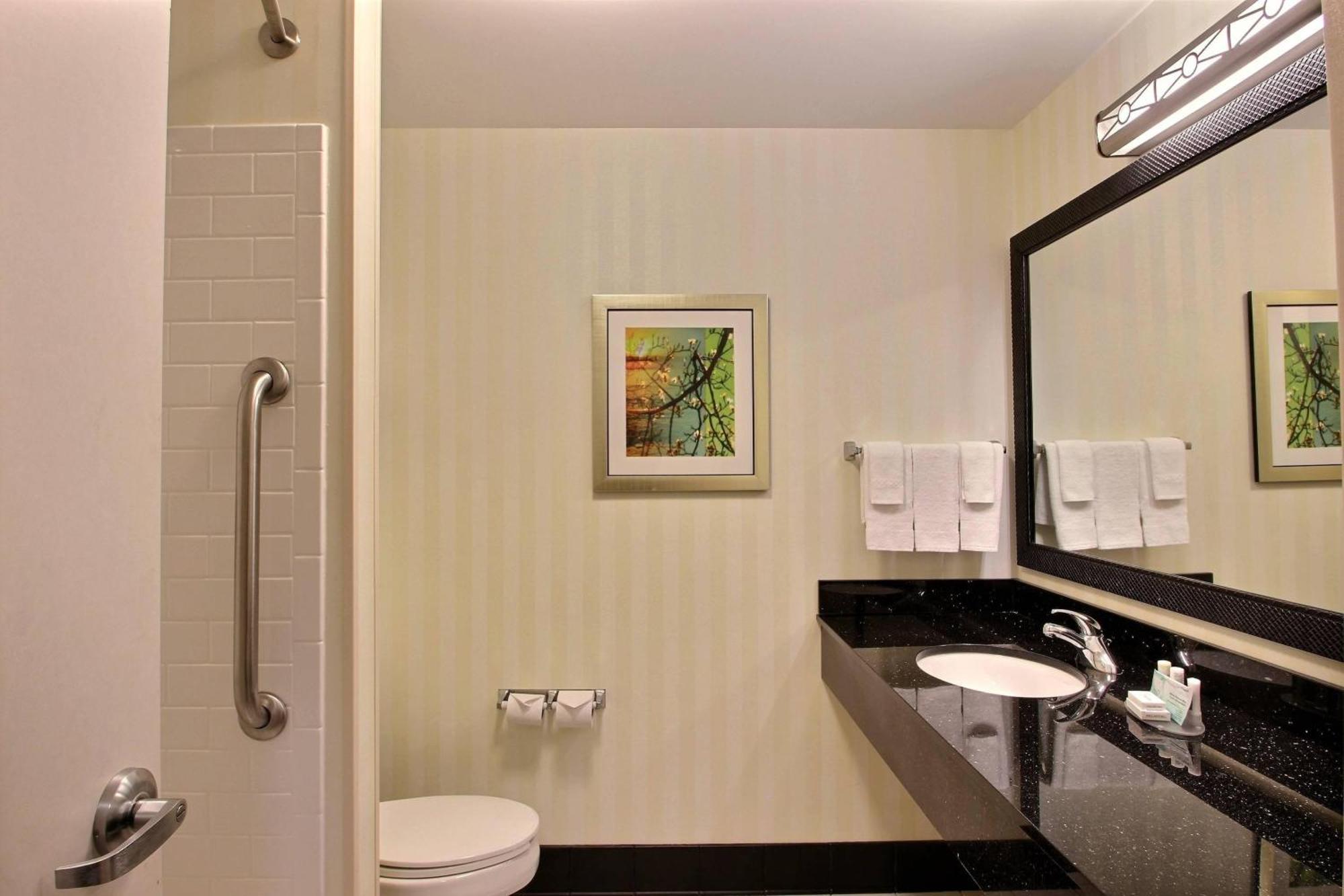 Fairfield Inn & Suites By Marriott Milwaukee Airport Oak Creek Dış mekan fotoğraf