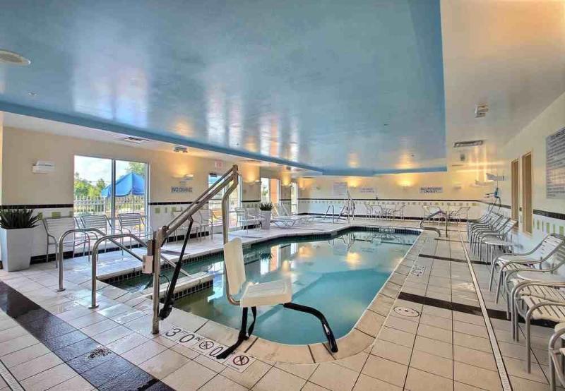 Fairfield Inn & Suites By Marriott Milwaukee Airport Oak Creek Dış mekan fotoğraf